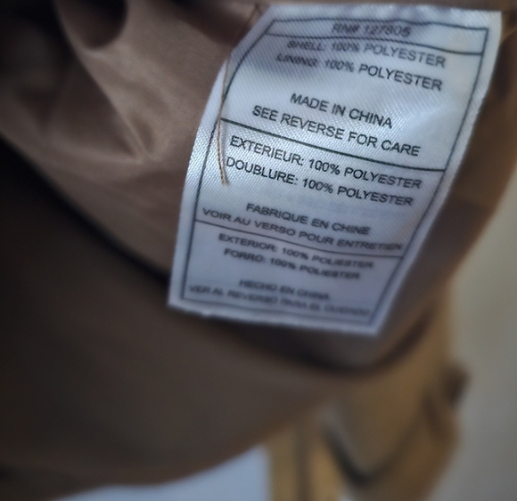 Cropped Wool Coat. - Picture 6 of 8